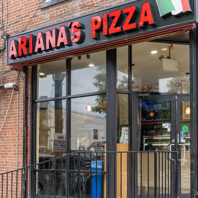 Welcome To Ariana’s Pizza