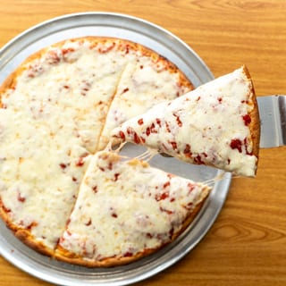 Cheese Chicago Deep Dish Pizza