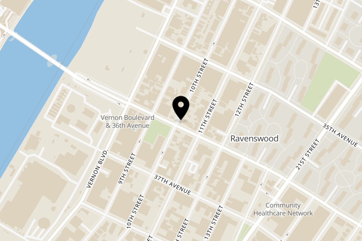 Map showing the location of Ariana's Pizza on 10-01 36th Ave in Astoria